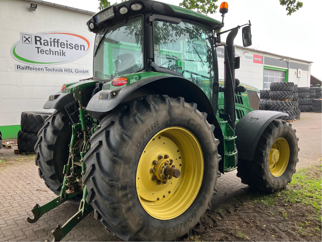 John Deere 6170 R AutoPower - جرار: صورة 2 John Deere 6170 R AutoPower - جرار: صورة 2