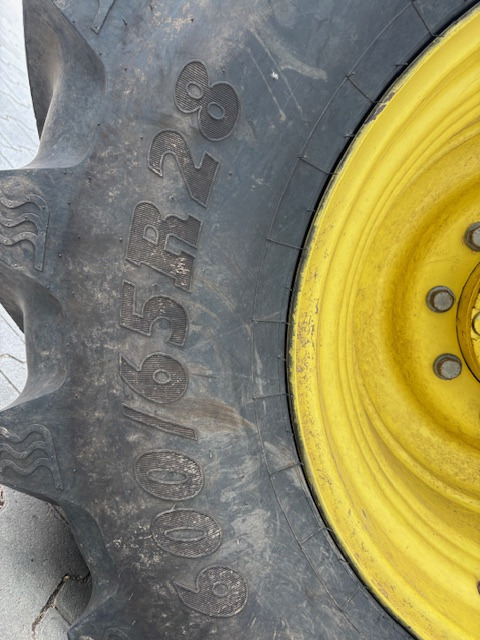 John Deere 6210 R - جرار: صورة 4 John Deere 6210 R - جرار: صورة 4