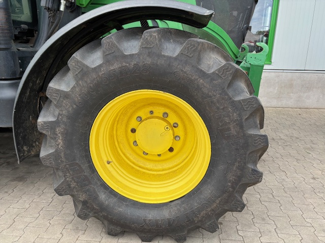 John Deere 6210 R - جرار: صورة 3 John Deere 6210 R - جرار: صورة 3