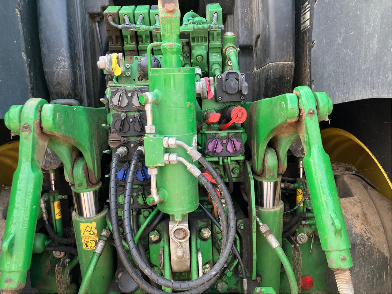 John Deere 6250 R - جرار: صورة 2 John Deere 6250 R - جرار: صورة 2