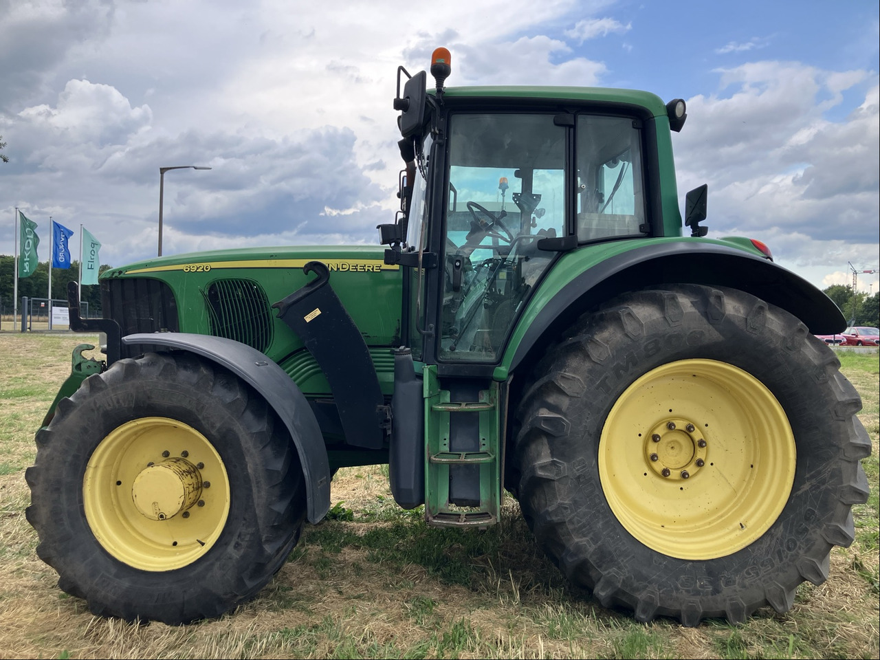 John Deere 6920 Auto Quad - جرار: صورة 1 John Deere 6920 Auto Quad - جرار: صورة 1