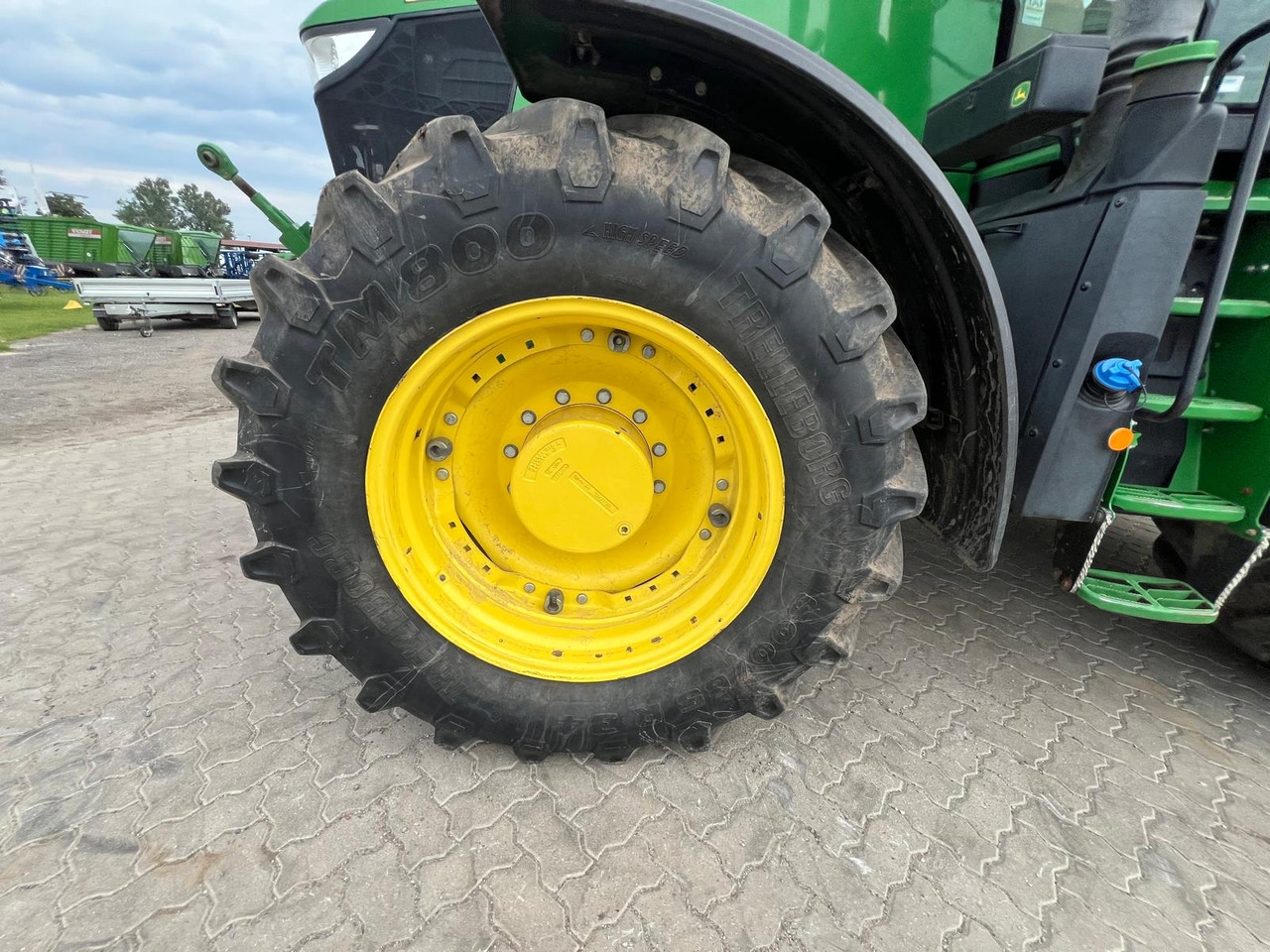 John Deere 7310 R - جرار: صورة 4 John Deere 7310 R - جرار: صورة 4