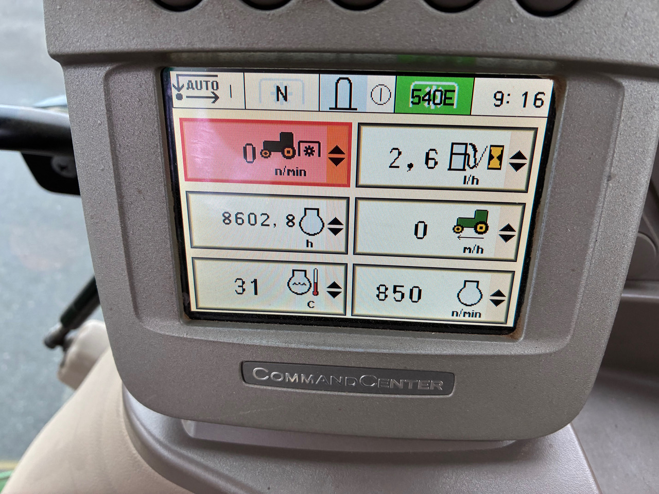 John Deere 7430 - جرار: صورة 3 John Deere 7430 - جرار: صورة 3