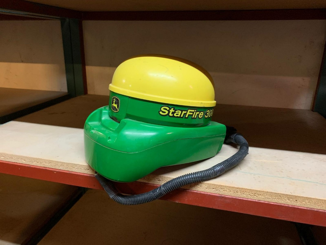 John Deere 8270R - جرار: صورة 2 John Deere 8270R - جرار: صورة 2