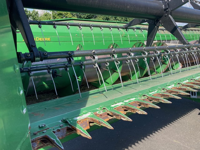 John Deere T660 Hilmaster - حصادة موحَّدة: صورة 2 John Deere T660 Hilmaster - حصادة موحَّدة: صورة 2