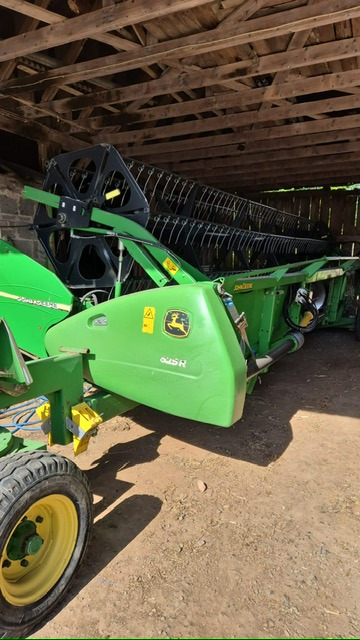 John Deere T660 i Hillmaster - حصادة موحَّدة: صورة 5 John Deere T660 i Hillmaster - حصادة موحَّدة: صورة 5