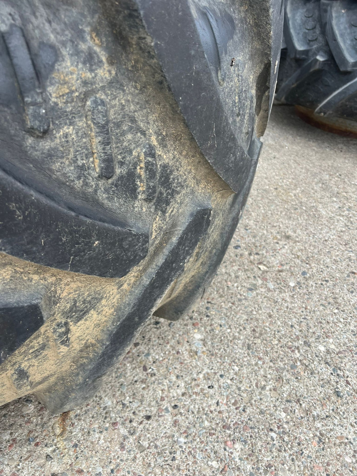 Kleber Zwillinge 20.8 R38 - الإطارات والجنوط: صورة 3 Kleber Zwillinge 20.8 R38 - الإطارات والجنوط: صورة 3
