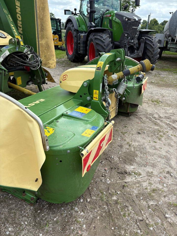 Krone Easy Cut F 320 - جزازة العشب: صورة 3 Krone Easy Cut F 320 - جزازة العشب: صورة 3