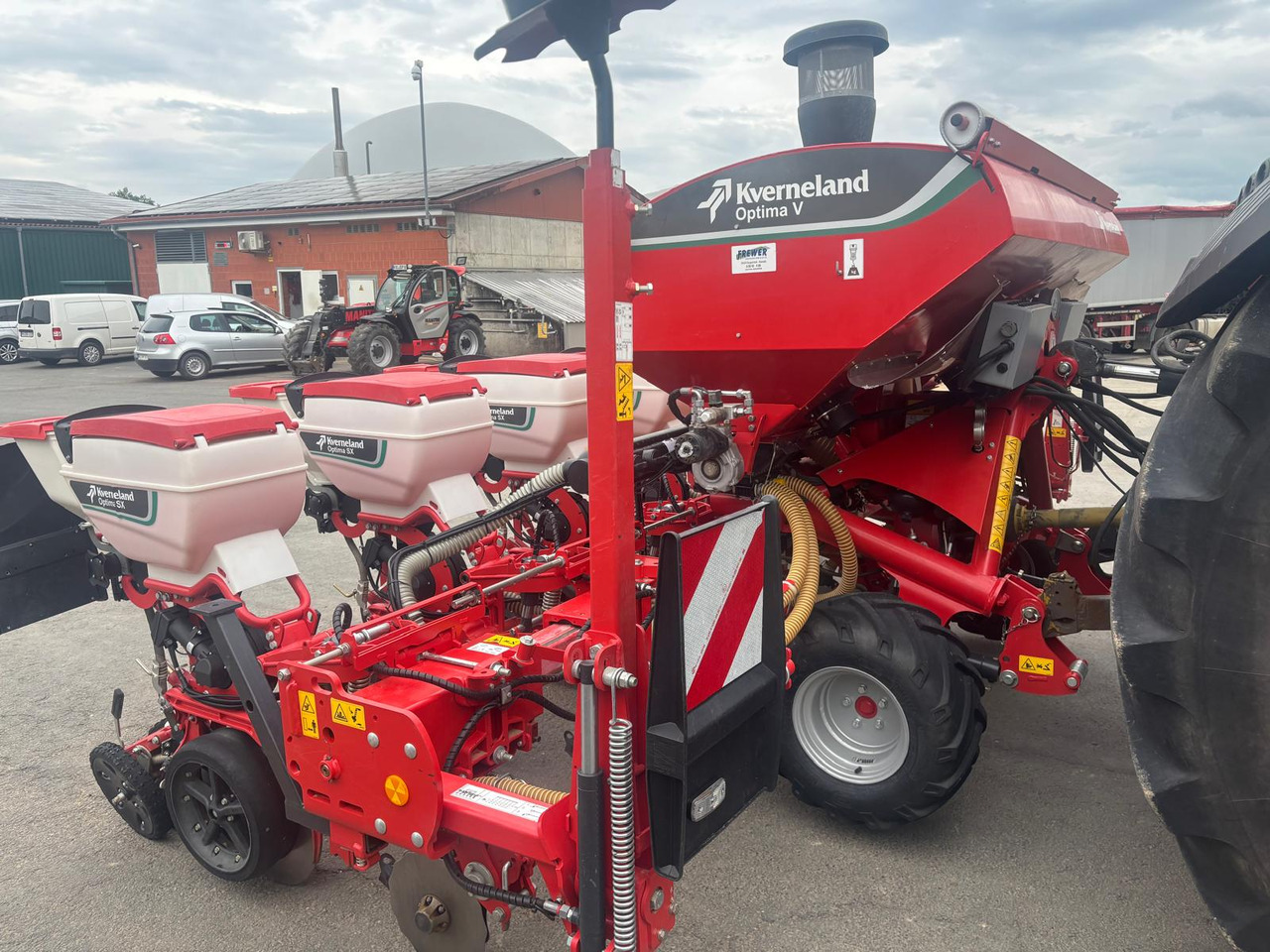 Kverneland Optima SX Isobus - آلة البذر: صورة 4 Kverneland Optima SX Isobus - آلة البذر: صورة 4