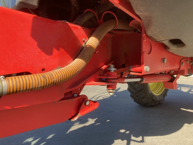 Kverneland iXtrack C 40 - آلة: صورة 2 Kverneland iXtrack C 40 - آلة: صورة 2