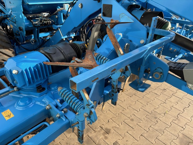 Lemken Solitair 9 KA / 450-DS 125 - آلة البذر: صورة 4 Lemken Solitair 9 KA / 450-DS 125 - آلة البذر: صورة 4