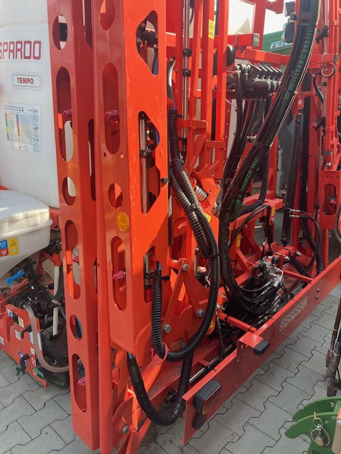 Maschio TEMPO 1201 Bravo - بخاخ مركب على الجرار: صورة 3 Maschio TEMPO 1201 Bravo - بخاخ مركب على الجرار: صورة 3