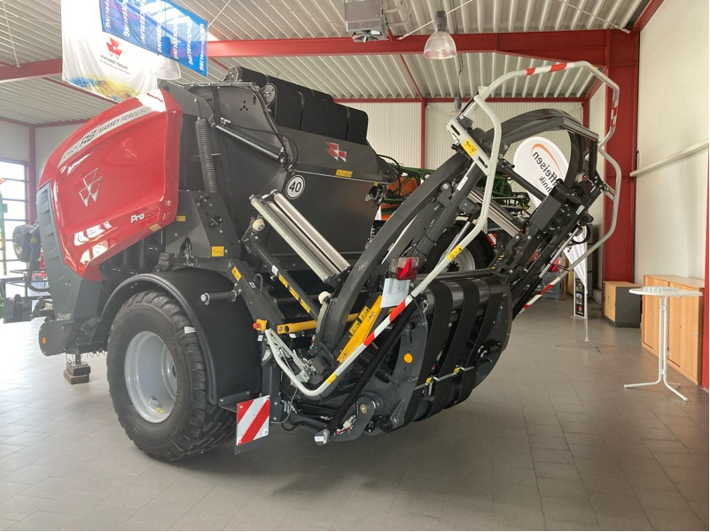 Massey Ferguson 4160 V Protec 25 Messer - معدات تيبيس التبن: صورة 2 Massey Ferguson 4160 V Protec 25 Messer - معدات تيبيس التبن: صورة 2