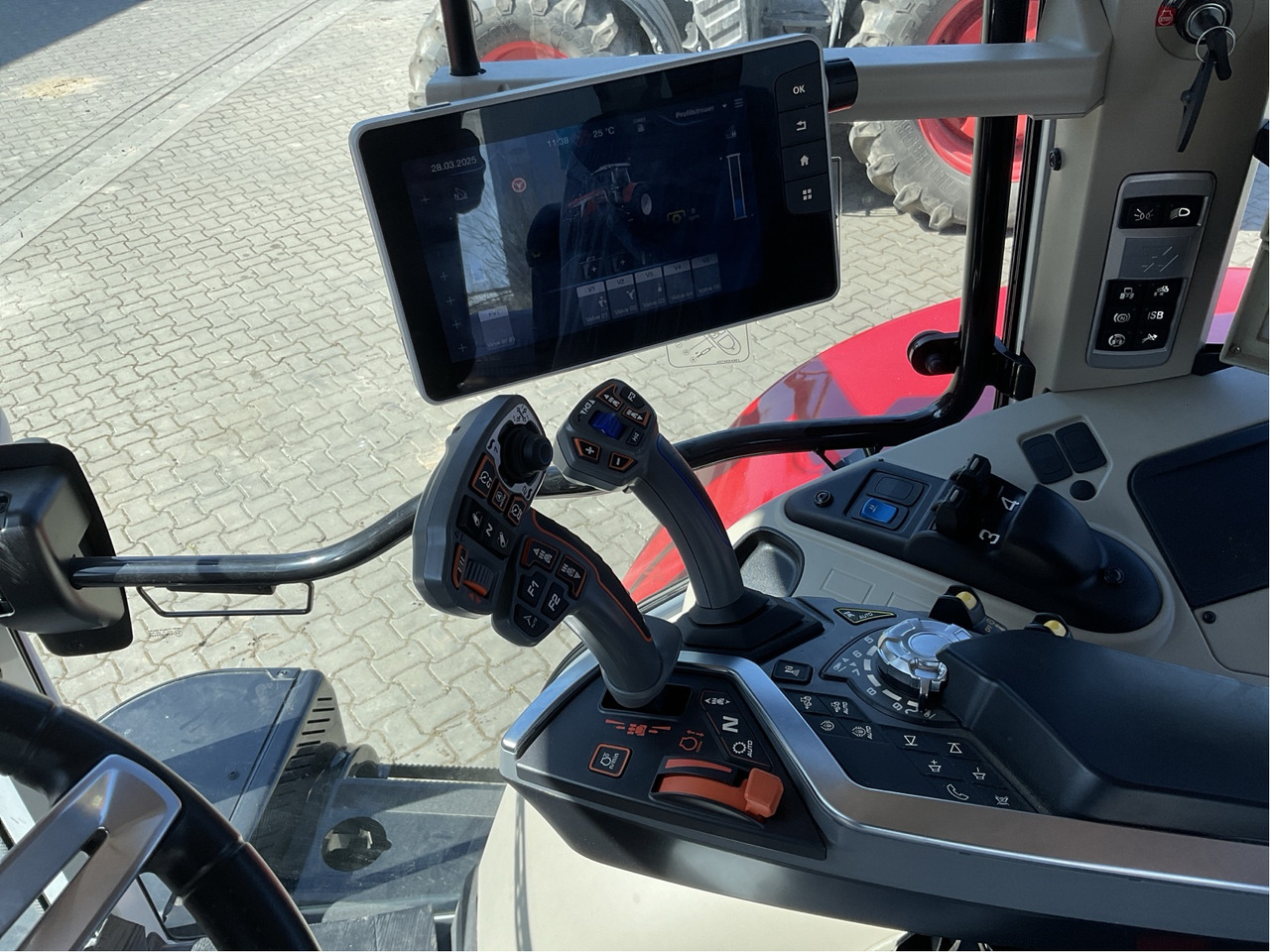 Massey Ferguson 6S.155 Dyna-VT EXCLUSIVE - جرار: صورة 2 Massey Ferguson 6S.155 Dyna-VT EXCLUSIVE - جرار: صورة 2