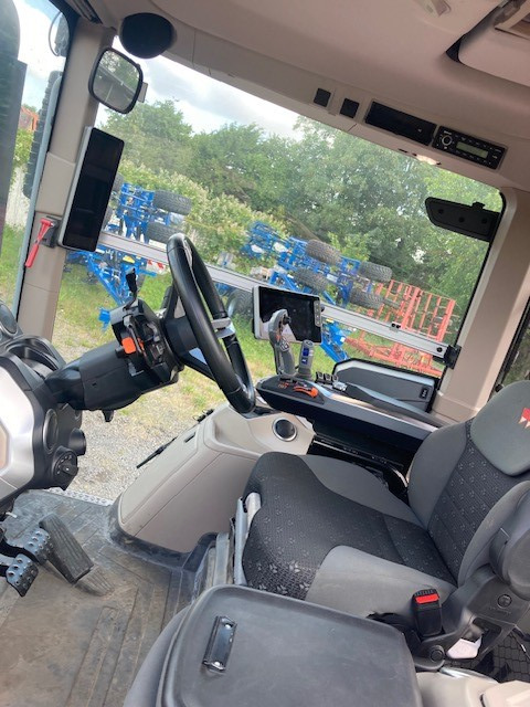 Massey Ferguson 8S.245 Dyna E-Power Excl - جرار: صورة 3 Massey Ferguson 8S.245 Dyna E-Power Excl - جرار: صورة 3