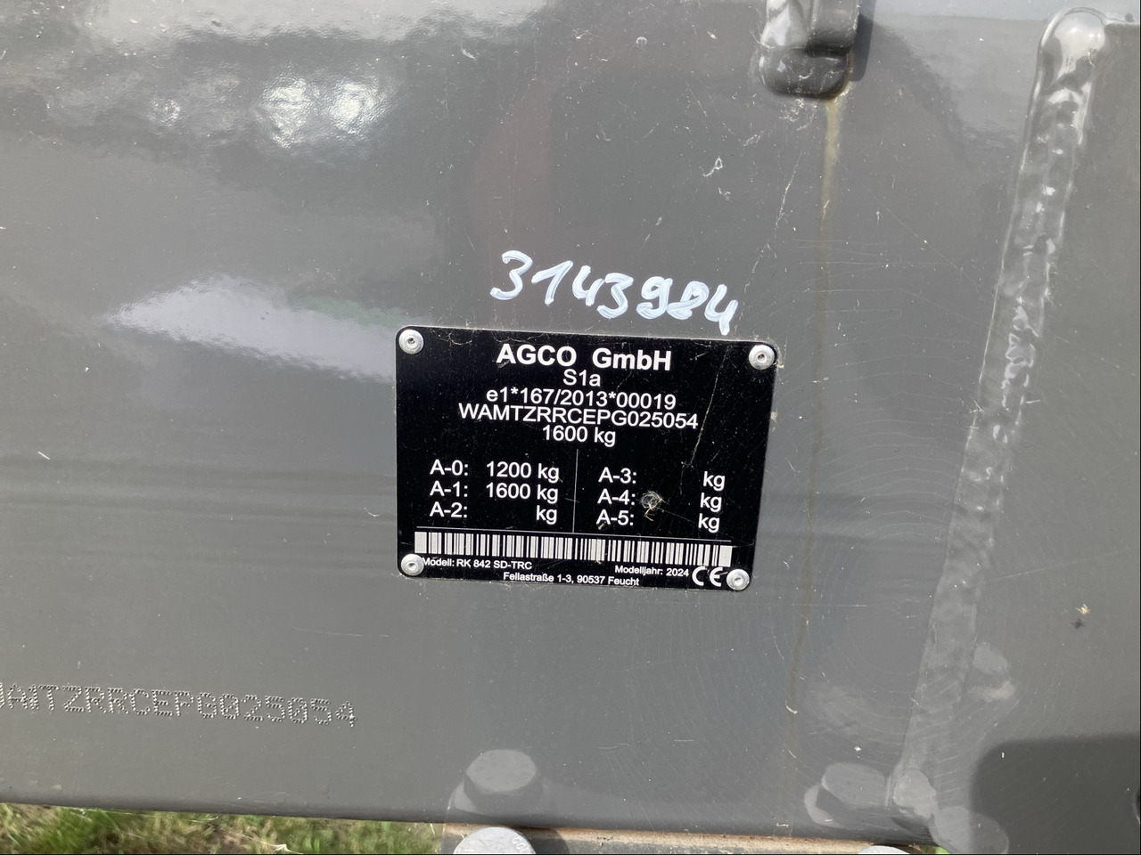 Massey Ferguson RK 842 SD-TRC - آلة تيبيس العشب/ آلة جمع العشب: صورة 2 Massey Ferguson RK 842 SD-TRC - آلة تيبيس العشب/ آلة جمع العشب: صورة 2