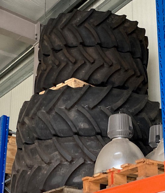 Mitas 540/65R38 440/65R28 Mitas AC - جرار: صورة 2 Mitas 540/65R38 440/65R28 Mitas AC - جرار: صورة 2