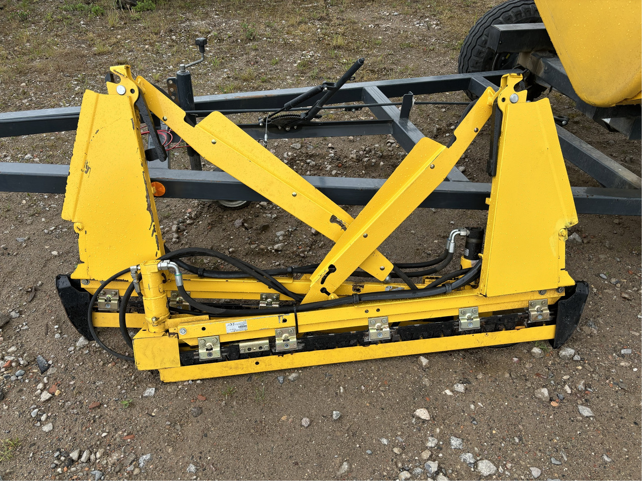 New Holland Schneidwerk Varifeed12.5 - حصادة موحَّدة: صورة 3 New Holland Schneidwerk Varifeed12.5 - حصادة موحَّدة: صورة 3