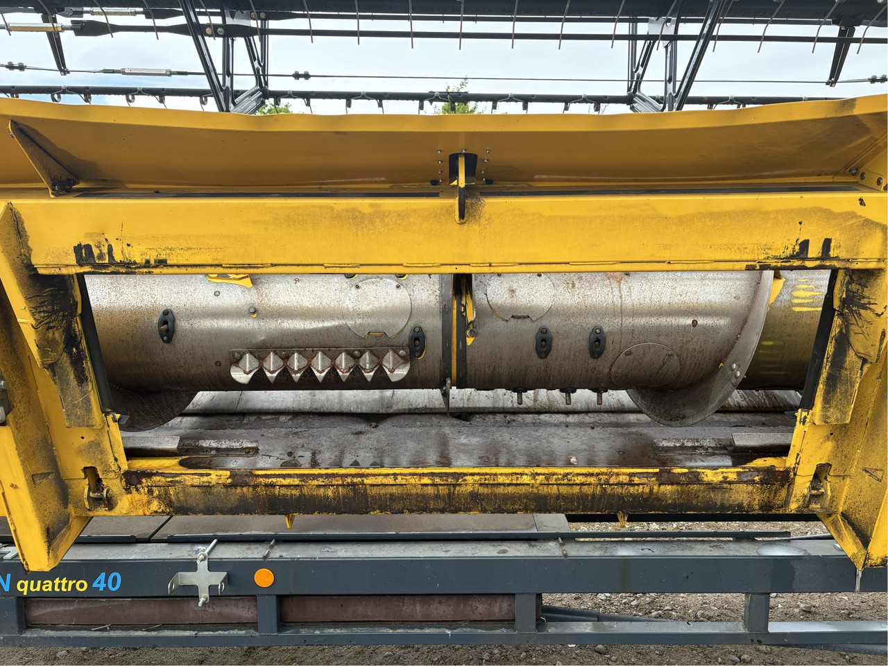 New Holland Schneidwerk Varifeed12.5 - حصادة موحَّدة: صورة 5 New Holland Schneidwerk Varifeed12.5 - حصادة موحَّدة: صورة 5