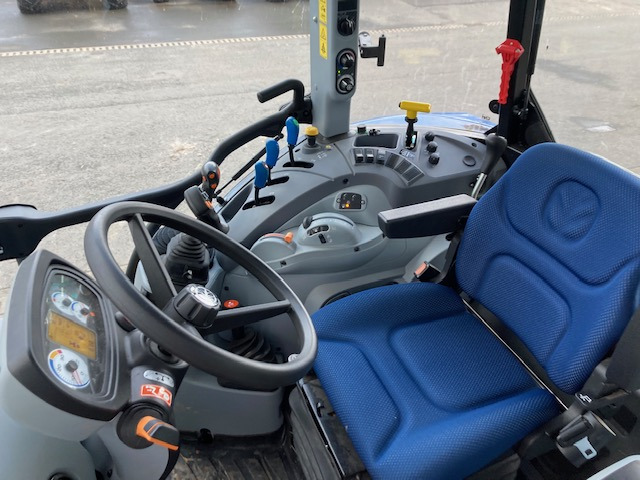 New Holland T5.100 - جرار: صورة 5 New Holland T5.100 - جرار: صورة 5
