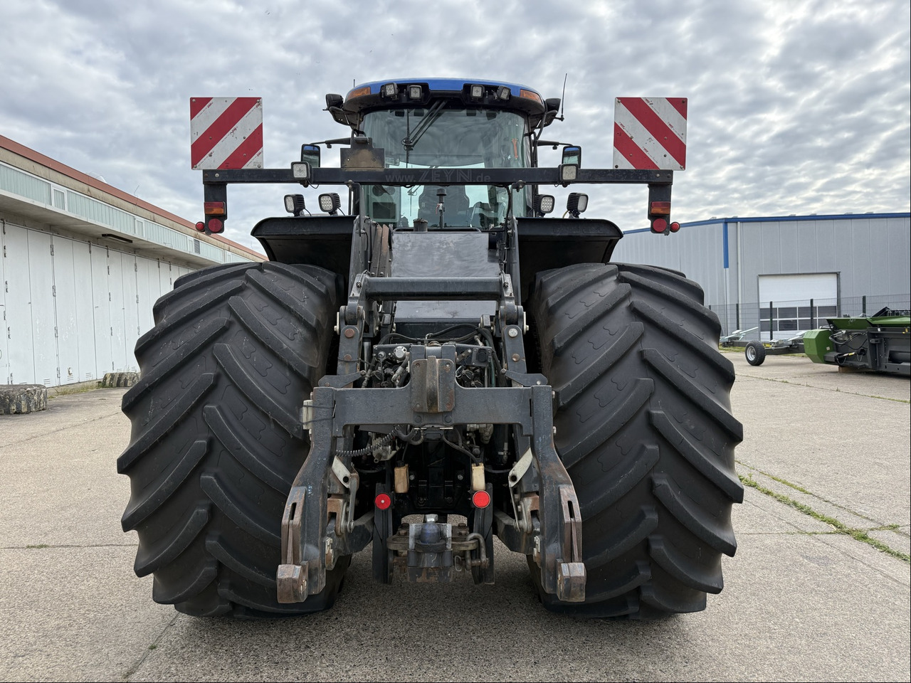 New Holland T9.560 - جرار: صورة 4 New Holland T9.560 - جرار: صورة 4