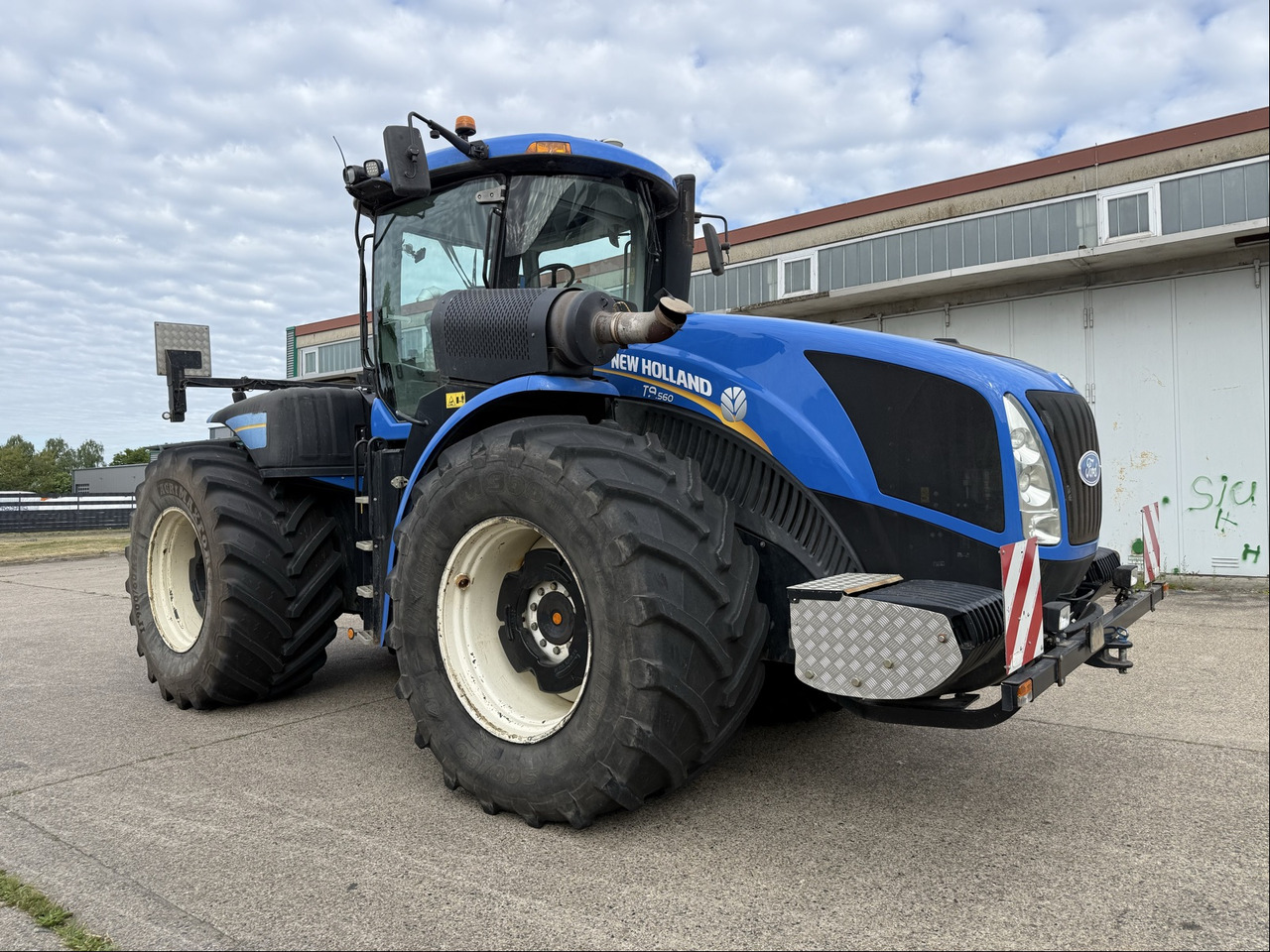 New Holland T9.560 - جرار: صورة 1 New Holland T9.560 - جرار: صورة 1