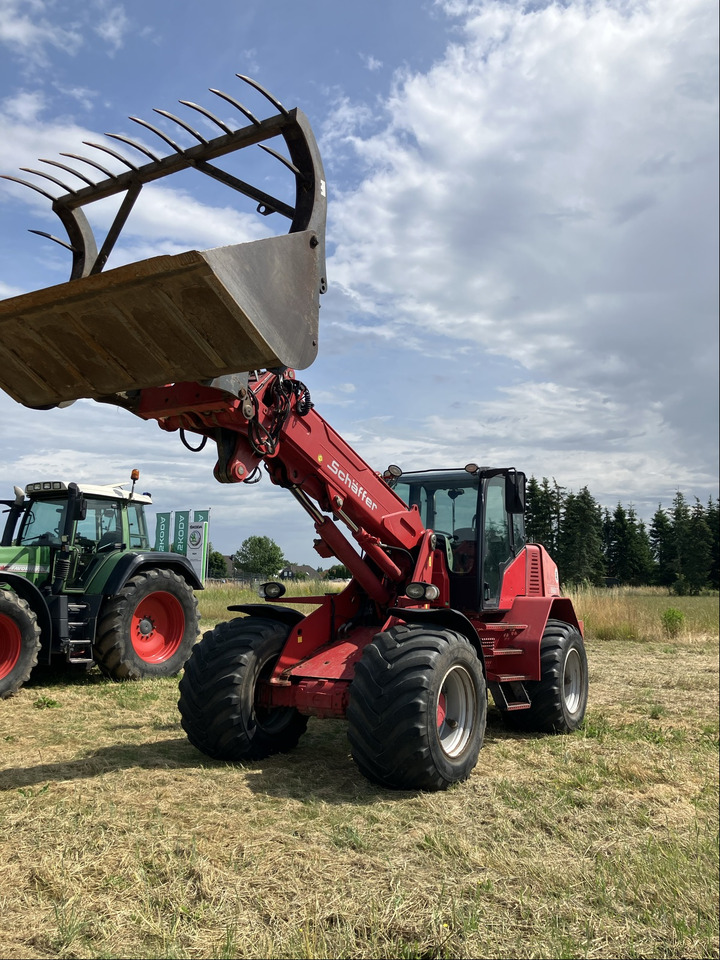 Schäffer 9660 T mit SCV-Kabine - تركس: صورة 1 Schäffer 9660 T mit SCV-Kabine - تركس: صورة 1