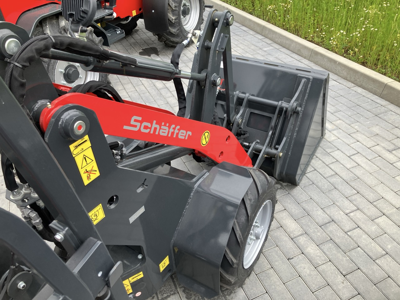 Schäffer Hoflader Typ 1622 - اللودر بعجل: صورة 2 Schäffer Hoflader Typ 1622 - اللودر بعجل: صورة 2