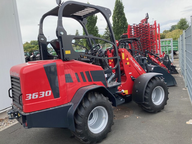 Schäffer Hoflader Typ 3630 - اللودر بعجل: صورة 2 Schäffer Hoflader Typ 3630 - اللودر بعجل: صورة 2