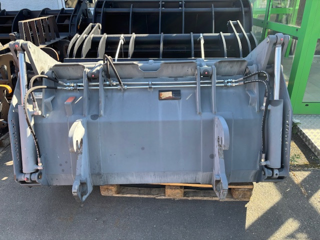 Schäffer Silage-Greifschaufel 1,80m - معدات الثروة الحيوانية: صورة 2 Schäffer Silage-Greifschaufel 1,80m - معدات الثروة الحيوانية: صورة 2