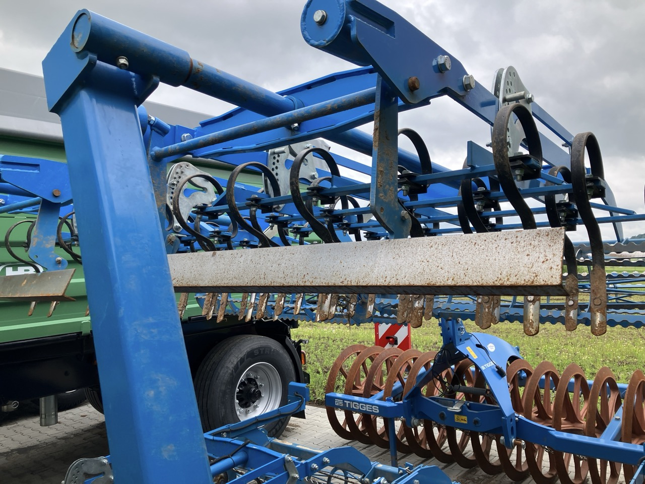 Tigges Saatbettkombi 6m hydr. - زحافة: صورة 3 Tigges Saatbettkombi 6m hydr. - زحافة: صورة 3