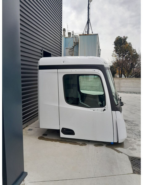 Mercedes-Benz AROCS ANTOS E6 - MP4 - الكابينة والداخلية - شاحنة: صورة 5 Mercedes-Benz AROCS ANTOS E6 - MP4 - الكابينة والداخلية - شاحنة: صورة 5