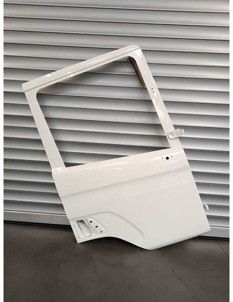 Scania RH + LH - باب و قطع الغيار - شاحنة: صورة 4 Scania RH + LH - باب و قطع الغيار - شاحنة: صورة 4