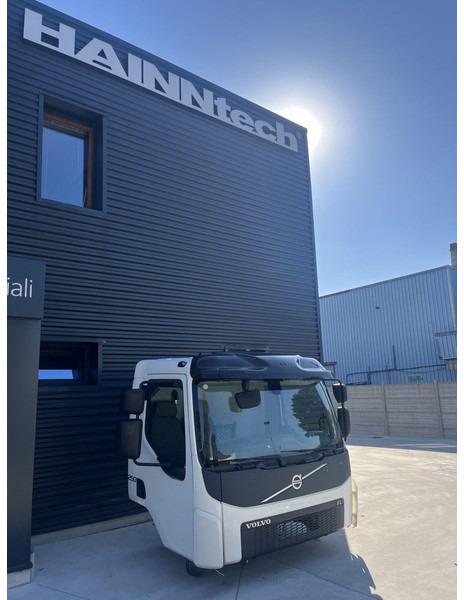 Volvo FL euro 6 - الكابينة والداخلية - شاحنة: صورة 1 Volvo FL euro 6 - الكابينة والداخلية - شاحنة: صورة 1