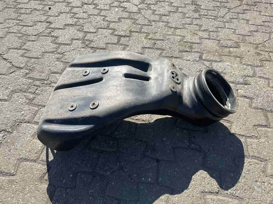 MAN AIR INTAKE 81.08201-0473 - الأدوات والمعدات: صورة 2 MAN AIR INTAKE 81.08201-0473 - الأدوات والمعدات: صورة 2