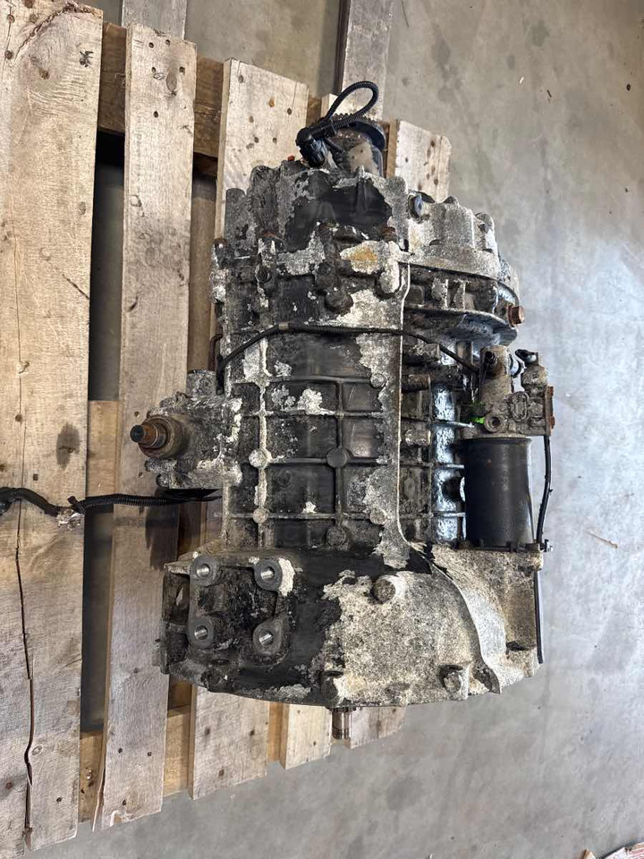 MAN GEARBOX 6S800 TO // 81.32004-6180 - صندوق التروس - شاحنة: صورة 2 MAN GEARBOX 6S800 TO // 81.32004-6180 - صندوق التروس - شاحنة: صورة 2