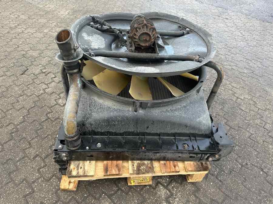 MERCEDES COMPLETE COOLER A6295000300 - نظام التبريد - حافلة: صورة 1 MERCEDES COMPLETE COOLER A6295000300 - نظام التبريد - حافلة: صورة 1