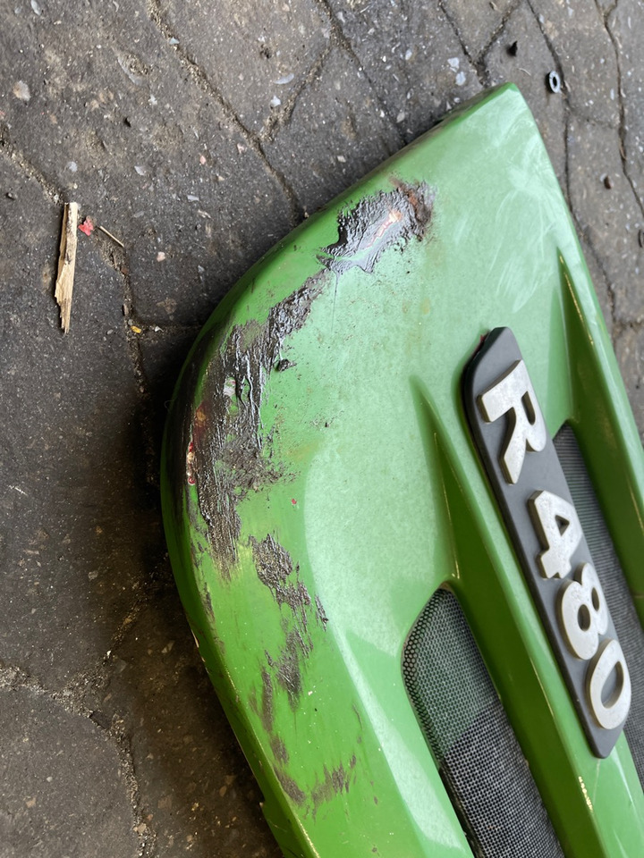 SCANIA FRONT GRILL LOWER 1536807 - هيكل السيارة الخارجية - شاحنة: صورة 2 SCANIA FRONT GRILL LOWER 1536807 - هيكل السيارة الخارجية - شاحنة: صورة 2