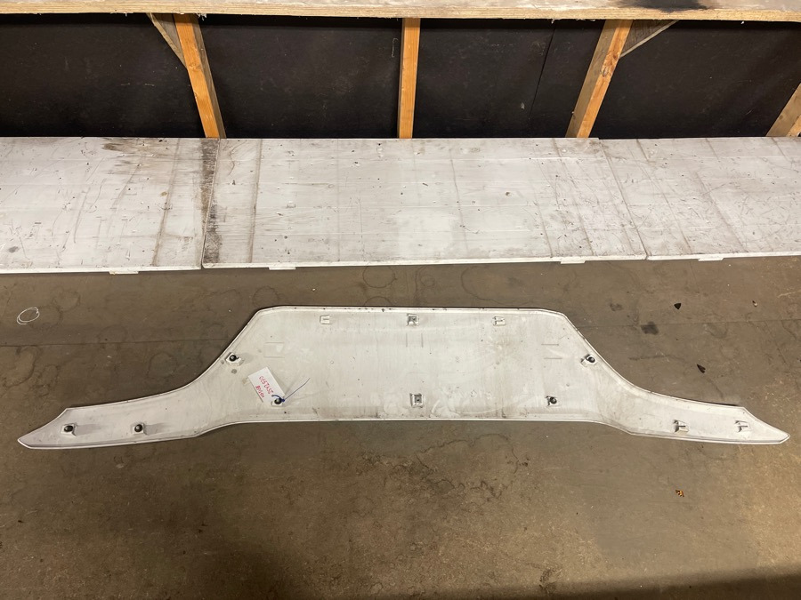 SCANIA FRONT UP GRILL 2542870 - هيكل السيارة الخارجية - شاحنة: صورة 2 SCANIA FRONT UP GRILL 2542870 - هيكل السيارة الخارجية - شاحنة: صورة 2