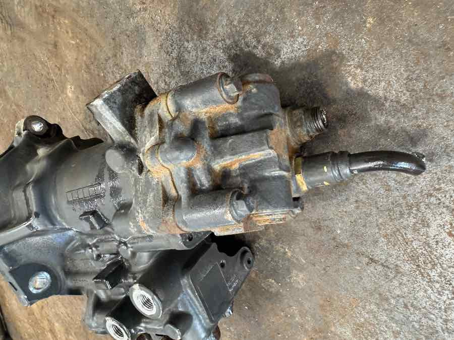 SCANIA HIGH PRESSURE PUMP 3063752 - نظام الوقود - شاحنة: صورة 2 SCANIA HIGH PRESSURE PUMP 3063752 - نظام الوقود - شاحنة: صورة 2