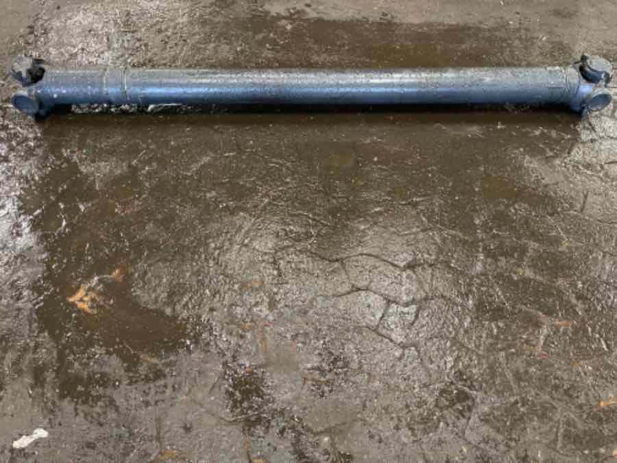 SCANIA PROPSHAFT 1758613 - عمود الكردان - شاحنة: صورة 1 SCANIA PROPSHAFT 1758613 - عمود الكردان - شاحنة: صورة 1