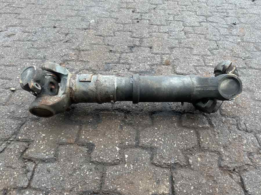 SCANIA PROPSHAFT P520 2032305 - عمود الكردان - شاحنة: صورة 1 SCANIA PROPSHAFT P520 2032305 - عمود الكردان - شاحنة: صورة 1