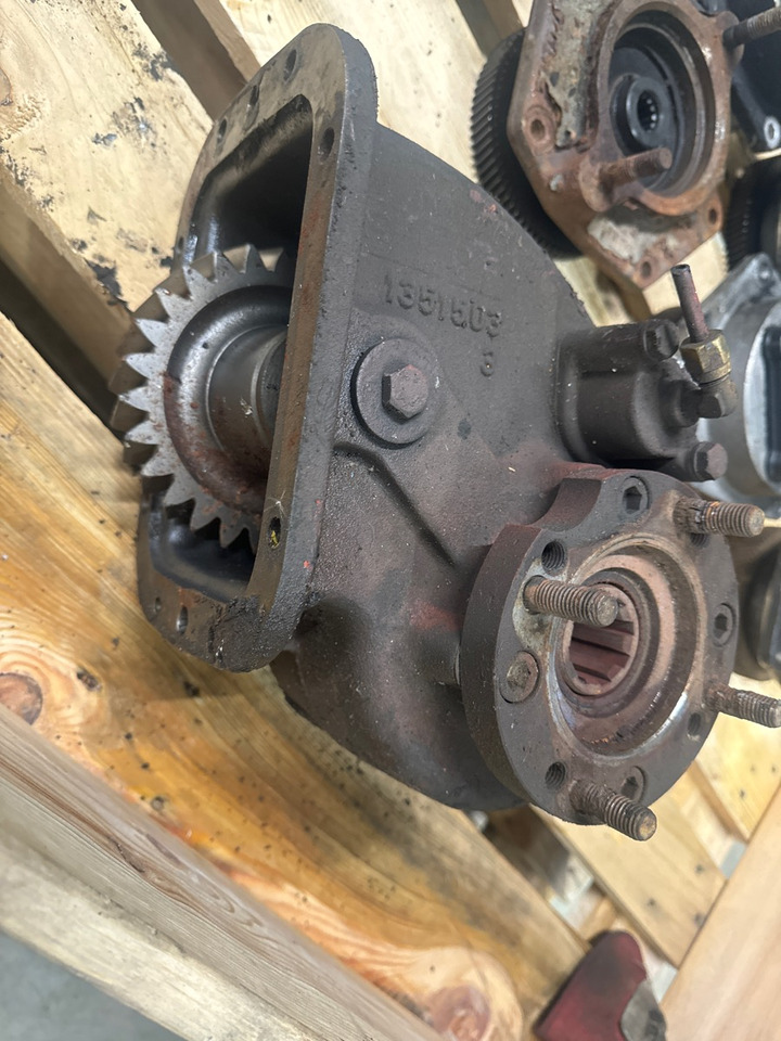 SCANIA PTO EG604 1364324 - نظام الهيدروليك - شاحنة: صورة 2 SCANIA PTO EG604 1364324 - نظام الهيدروليك - شاحنة: صورة 2