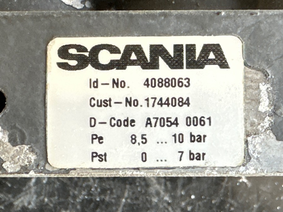 SCANIA V107 VALVE BLOCK 1744084 - صمام الفرامل - شاحنة: صورة 3 SCANIA V107 VALVE BLOCK 1744084 - صمام الفرامل - شاحنة: صورة 3