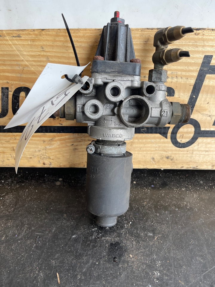 SCANIA VALVE 2250955 - صمام الفرامل - شاحنة: صورة 1 SCANIA VALVE 2250955 - صمام الفرامل - شاحنة: صورة 1