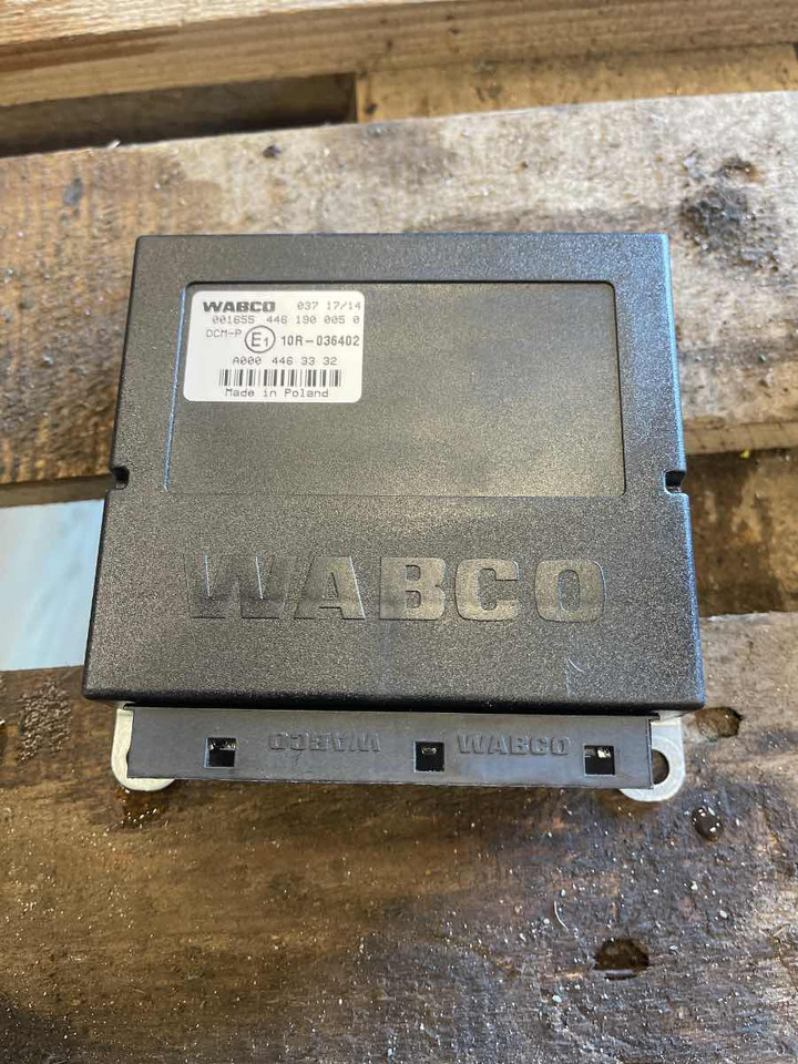 SETRA / MERCEDES ECU DOOR A0004463332 - وحدة تحكم الكتروني - حافلة: صورة 1 SETRA / MERCEDES ECU DOOR A0004463332 - وحدة تحكم الكتروني - حافلة: صورة 1