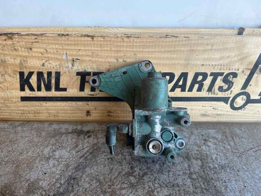 VOLVO EXHAUST VALVE 20994250 - صمام الفرامل - شاحنة: صورة 1 VOLVO EXHAUST VALVE 20994250 - صمام الفرامل - شاحنة: صورة 1