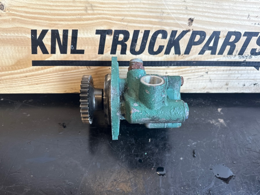 VOLVO STEERING PUMP 22595164 - نظام الهيدروليك - شاحنة: صورة 1 VOLVO STEERING PUMP 22595164 - نظام الهيدروليك - شاحنة: صورة 1