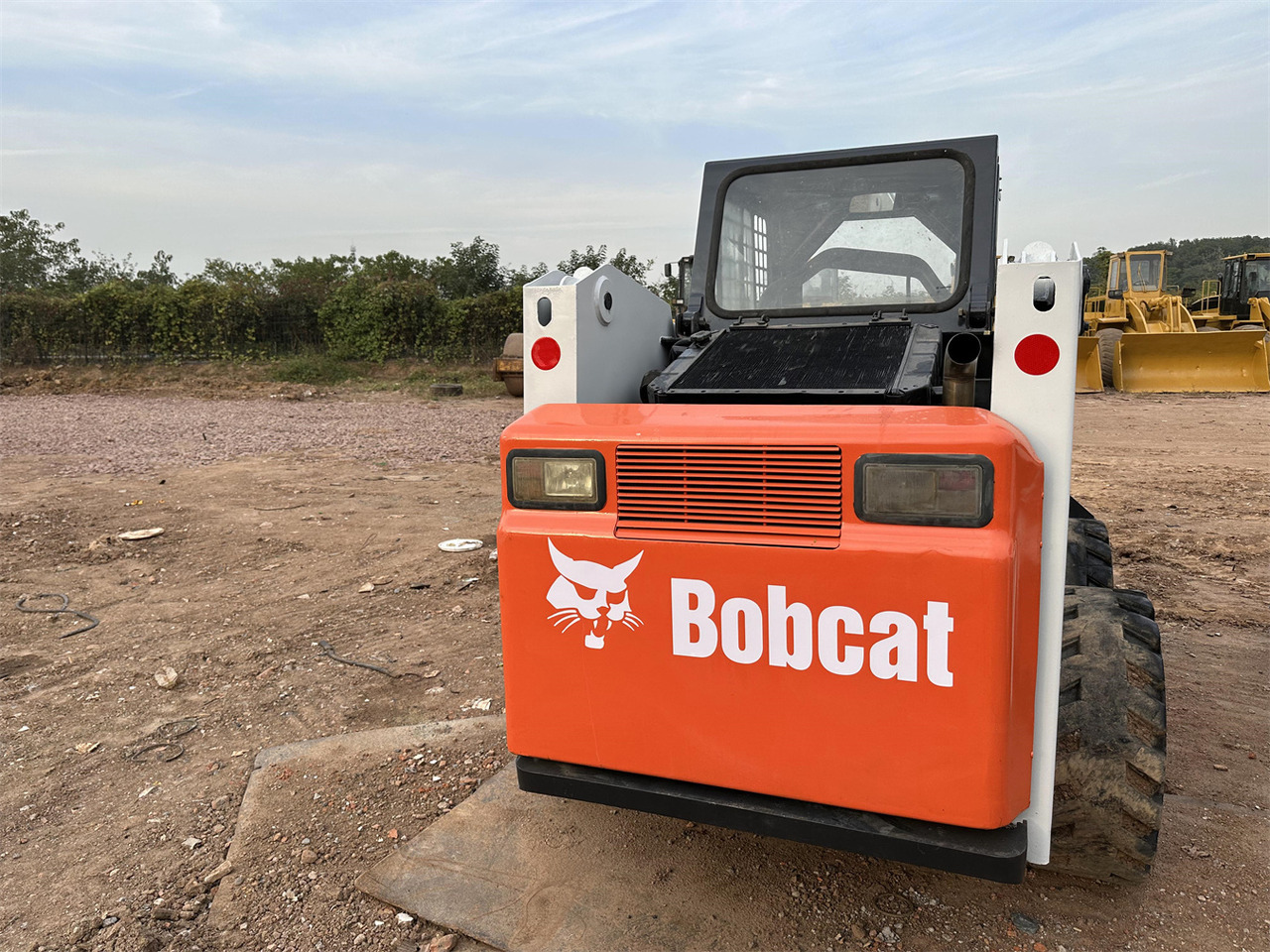 BOBCAT S300 - شيول صغير: صورة 4 BOBCAT S300 - شيول صغير: صورة 4
