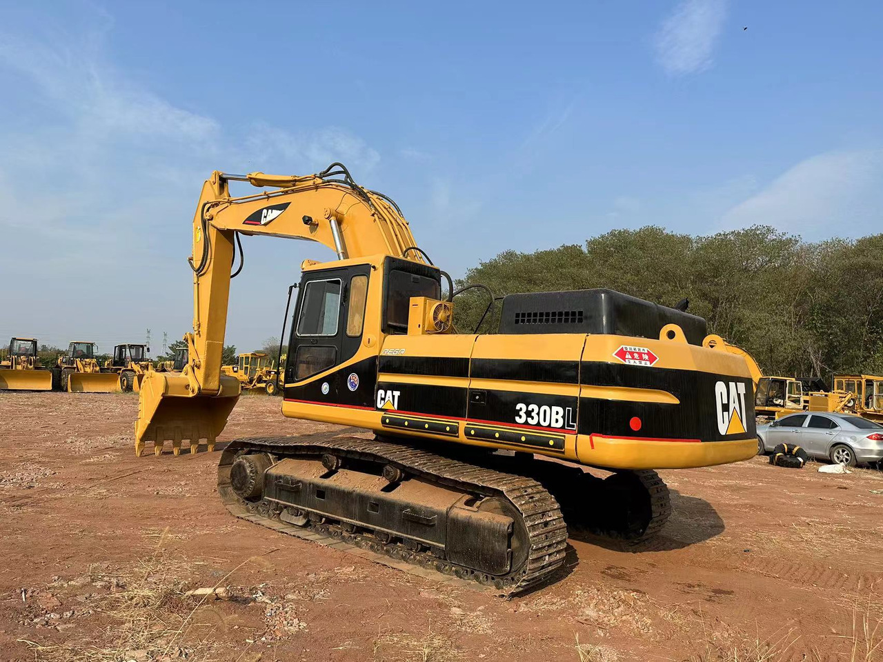 CAT 320B - حفار زحاف: صورة 5 CAT 320B - حفار زحاف: صورة 5